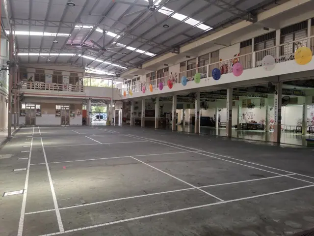 A 座有盖遮蓬 Ruang Serbaguna Blok A