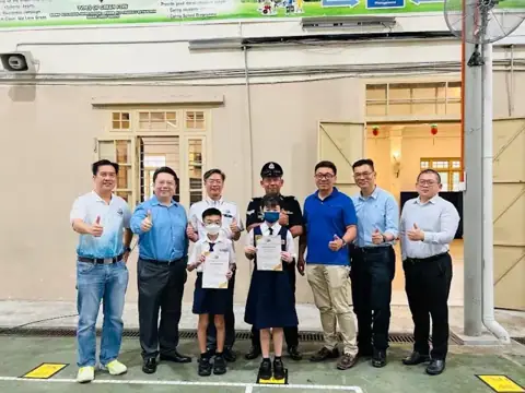"品德优秀生塑造完美人性"推介会